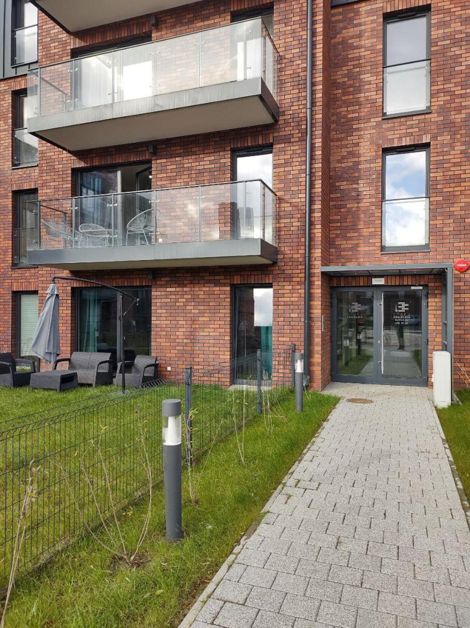 Totu Today-Stara Cegielnia Apartamenty, Faktura Vat, Self Check-In Poznan Dış mekan fotoğraf